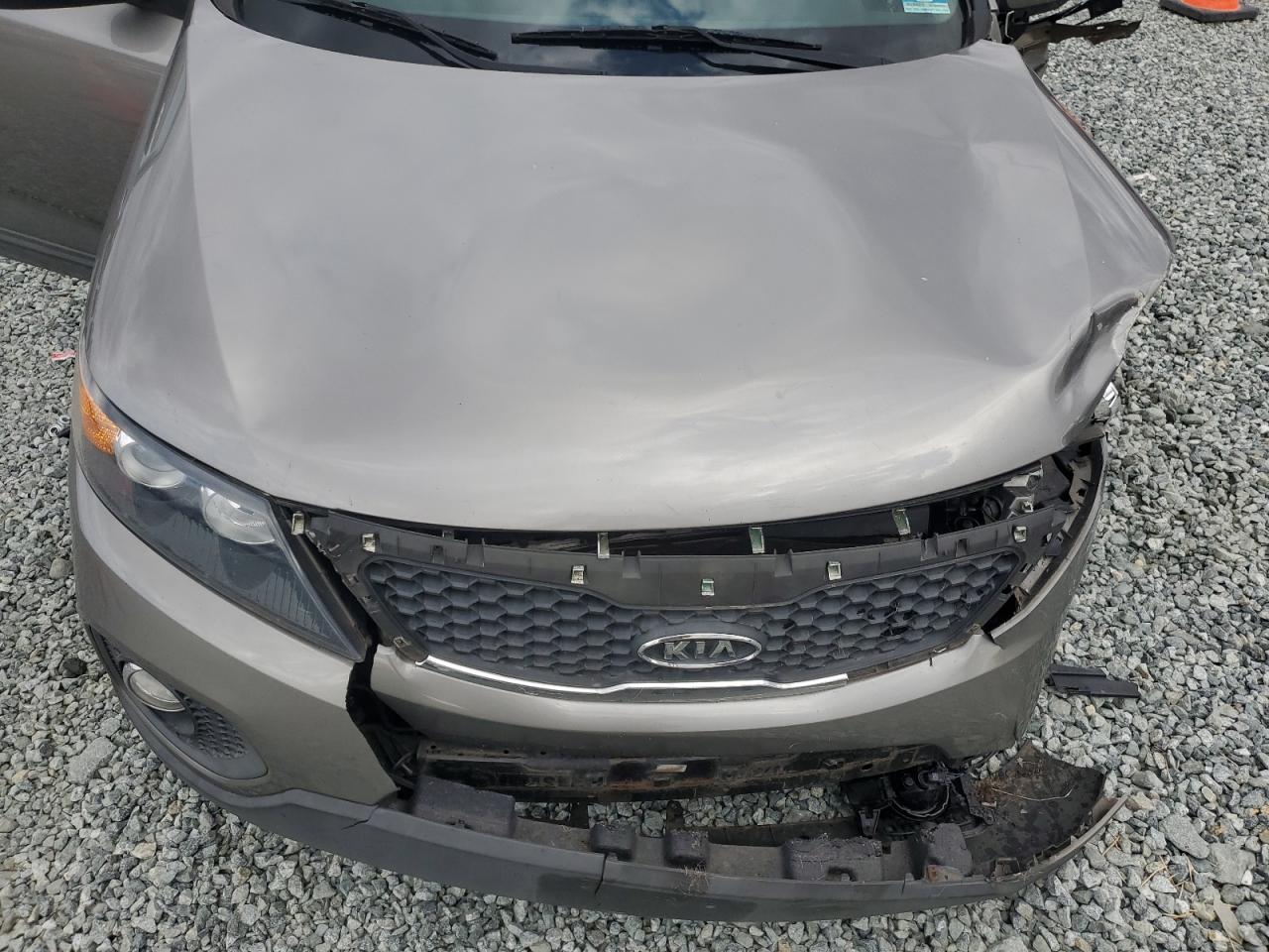 2013 KIA Sorento VIN 5XYKT3A63DG416662 Copart auction photo, all over damage thumbnail 12