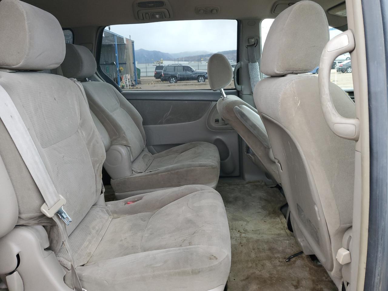 2004 Toyota Sienna VIN 5TDZA23C64S136108 Copart auction photo, rear end / front end damage thumbnail 11