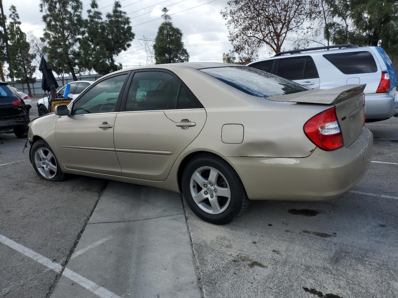 2003 Toyota Camry VIN JTDBE32K530165606 Copart auction photo, front end damage thumbnail 2