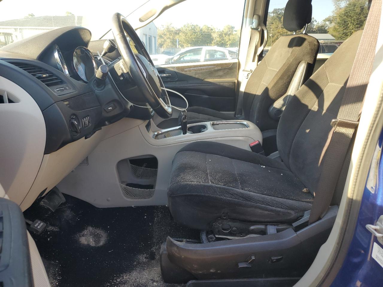 2013 Dodge Caravan VIN 2C4RDGDG5DR740540 Copart auction photo, front end / side damage thumbnail 7