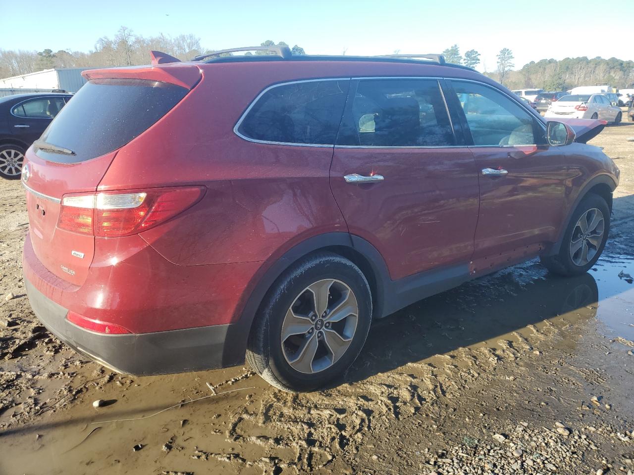 2013 Hyundai Santa Fe VIN KM8SMDHF1DU004582 Copart auction photo, front end / minor dent/scratches damage thumbnail 3