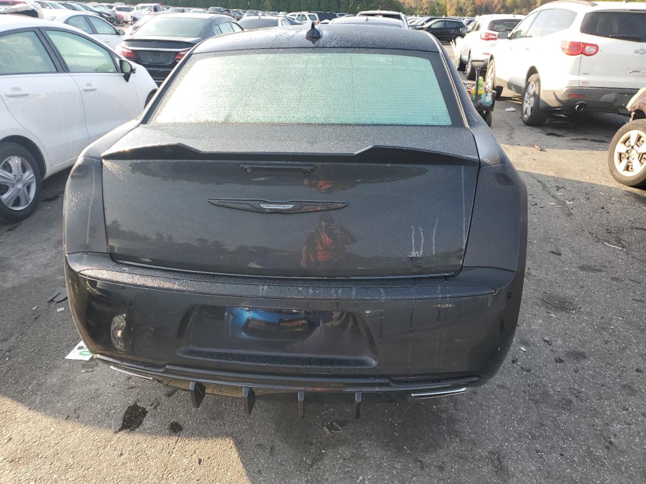 2016 Chrysler 300 VIN 2C3CCAAG6GH135029 Copart auction photo, front end / minor dent/scratches damage thumbnail 6