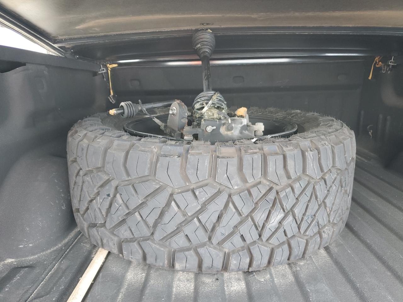 2015 Chevrolet Silverado VIN 1GCVKREC5FZ230922 Copart auction photo, front end / undercarriage damage thumbnail 12