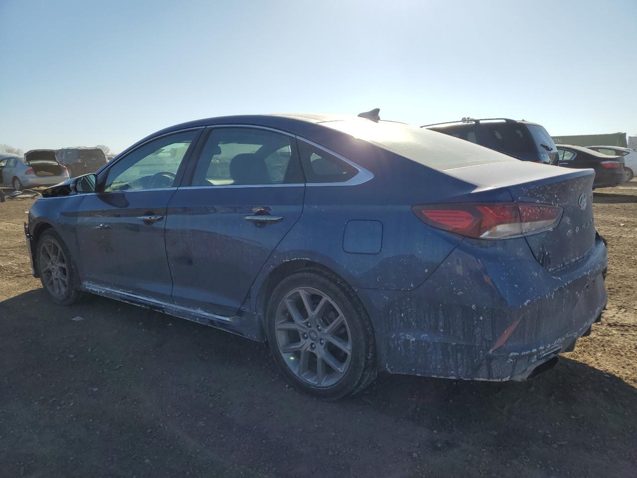 2018 Hyundai Sonata VIN 5NPE34AB1JH711733 Copart auction photo, front end / minor dent/scratches damage thumbnail 2