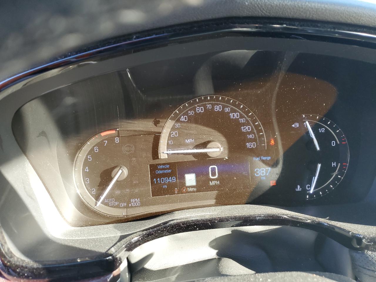 2018 Cadillac XT5 VIN 1GYKNERS1JZ239317 Copart auction photo, front end / side damage thumbnail 9
