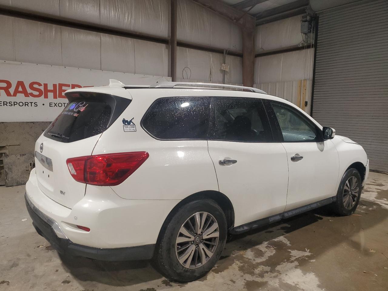 2019 Nissan Pathfinder VIN 5N1DR2MN3KC579670 Copart auction photo, front end damage thumbnail 3