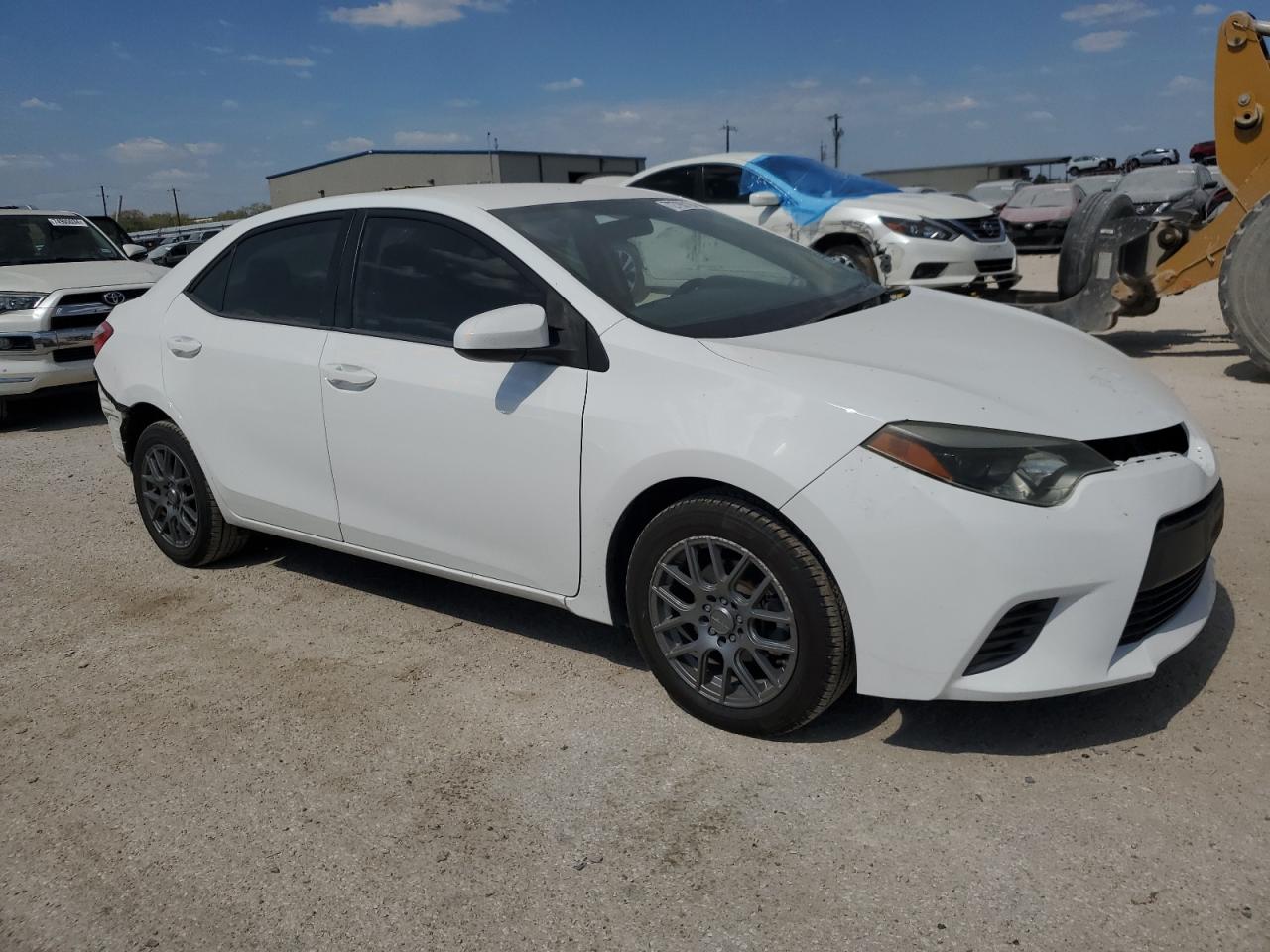 2015 Toyota Corolla VIN 5YFBURHE6FP216760 Copart auction photo, rear end / side damage thumbnail 4