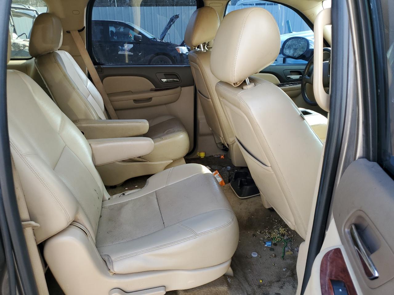 2014 Chevrolet Suburban VIN 1GNSCKE03ER151784 Copart auction photo, front end damage thumbnail 12
