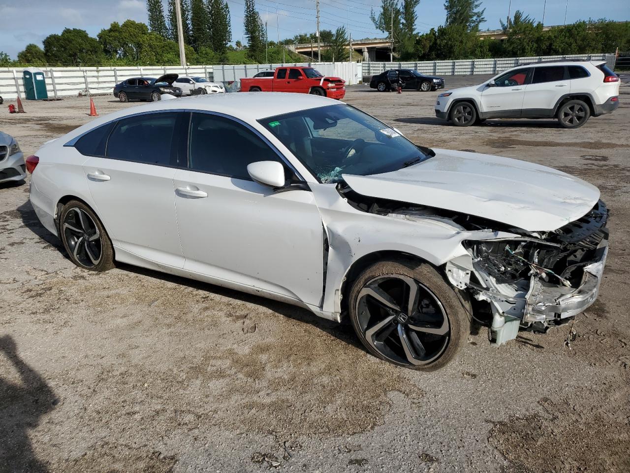 2020 Honda Accord VIN 1HGCV1F3XLA063404 Copart auction photo, front end / side damage thumbnail 4