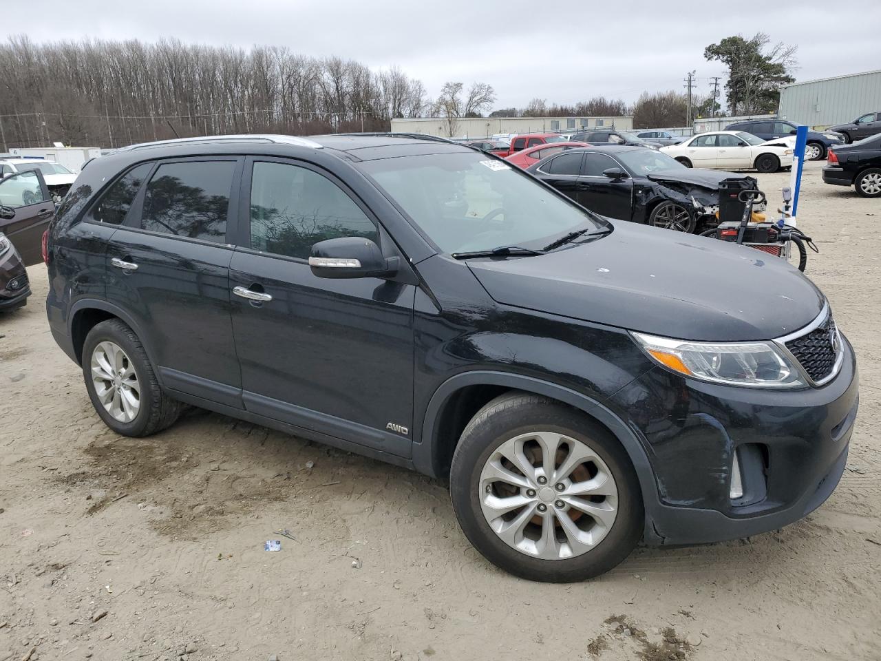 2014 KIA Sorento VIN 5XYKUDA76EG460152 Copart auction photo, minor dent/scratches damage thumbnail 4