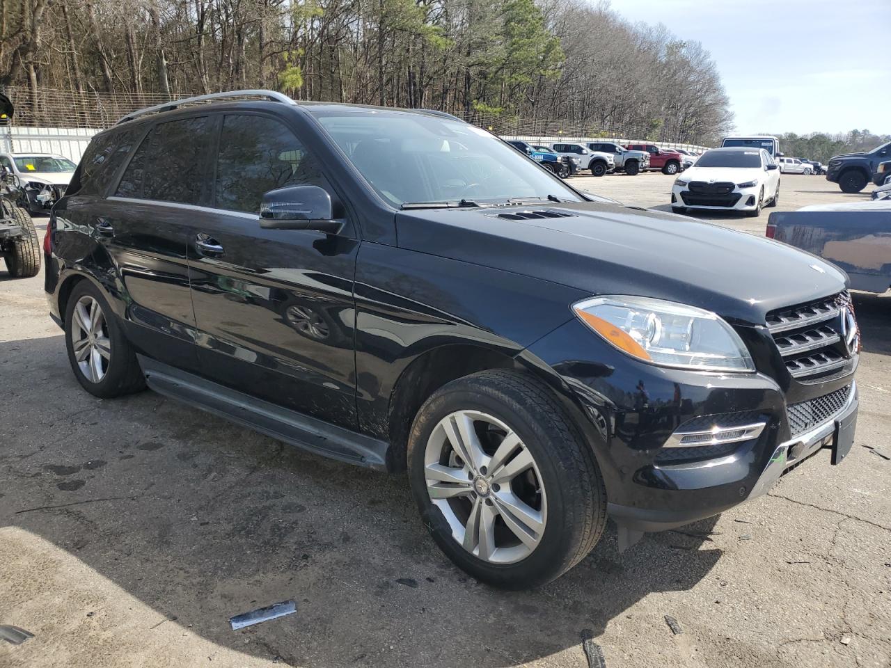 2015 Mercedes-Benz M-klasse VIN 4JGDA5JB0FA534111 Copart auction photo, rear end damage thumbnail 4