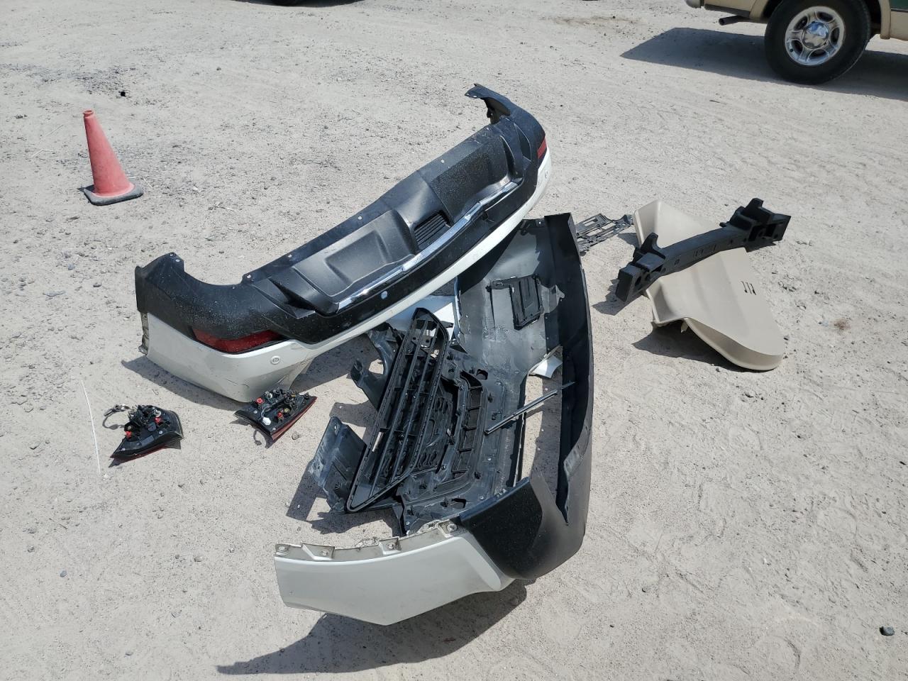2019 Nissan Rogue VIN JN8AT2MT2KW257533 Copart auction photo, front end / rear end damage thumbnail 15
