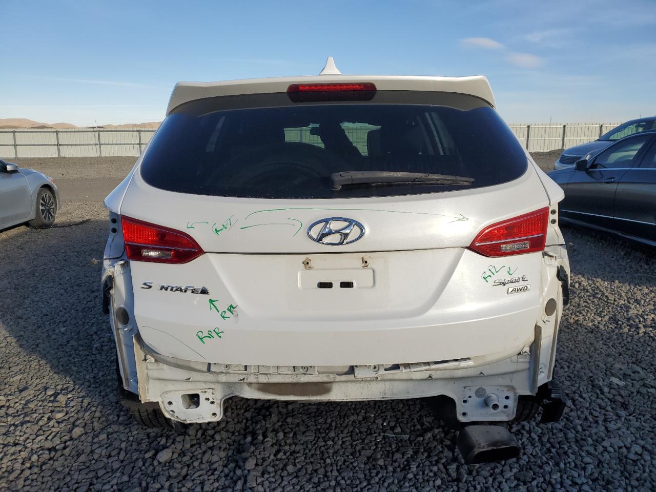 2016 Hyundai Santa Fe VIN 5XYZTDLB9GG361654 Copart auction photo, rear end damage thumbnail 6