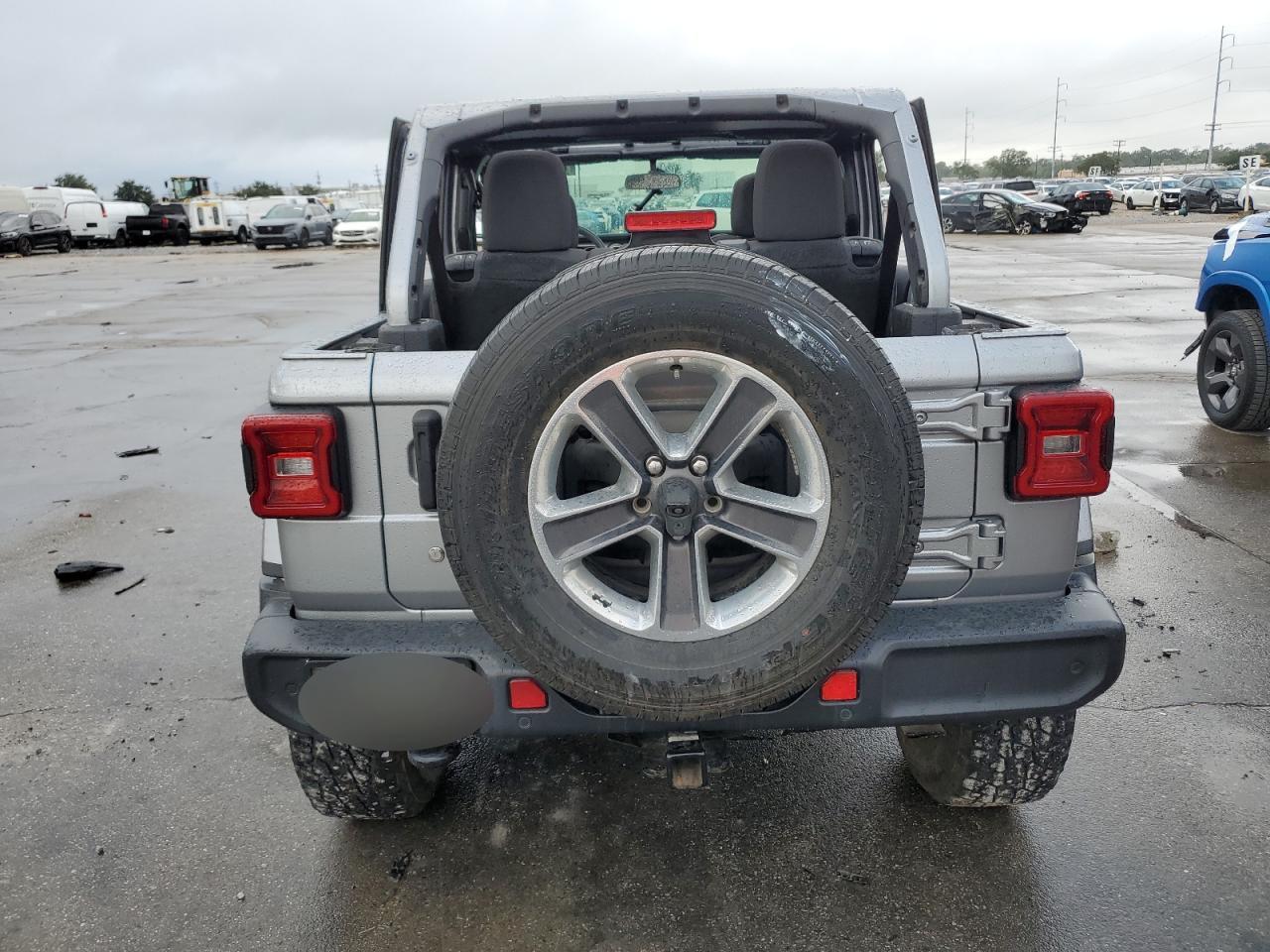 2019 Jeep Wrangler VIN 1C4HJXEN0KW595655 Copart auction photo, front end damage thumbnail 6