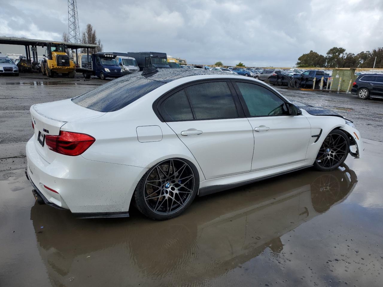 2018 BMW M3 VIN WBS8M9C59J5K99682 Copart auction photo, front end / side damage thumbnail 3