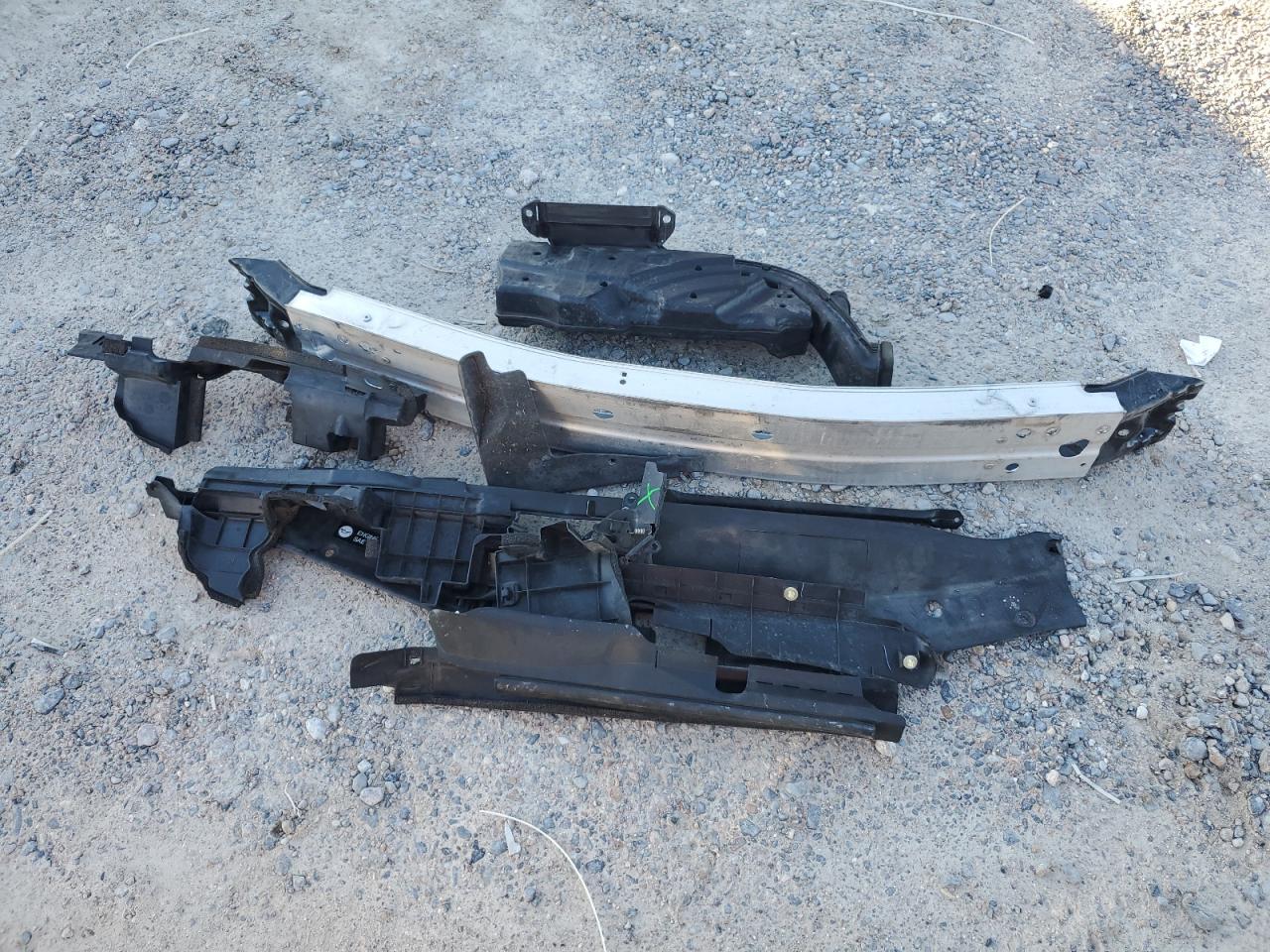 2020 Toyota Camry VIN 4T1C11AK3LU995284 Copart auction photo, front end damage thumbnail 12