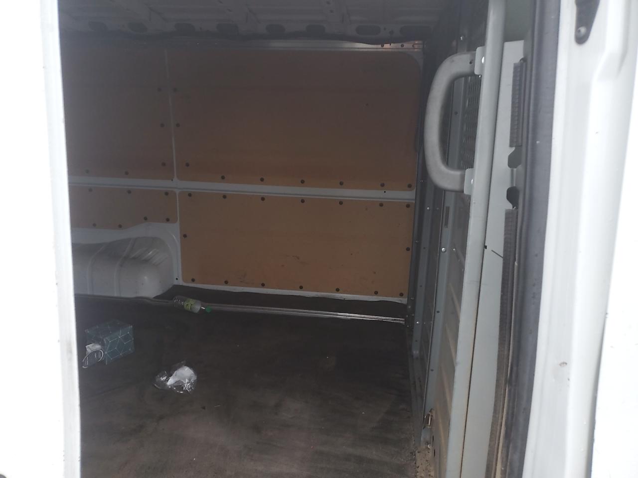 2018 Nissan NV VIN 1N6BF0KY4JN810646 Copart auction photo, front end damage thumbnail 11
