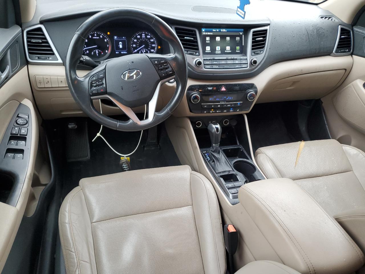 2016 Hyundai Tucson VIN KM8J33A29GU245665 Copart auction photo, rear end damage thumbnail 8