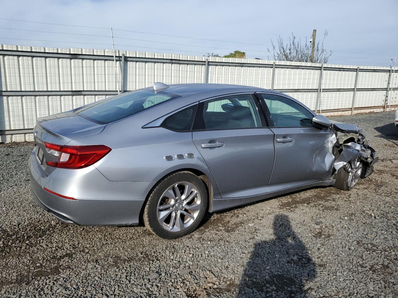 2020 Honda Accord VIN 1HGCV1F12LA098484 Copart auction photo, front end / side damage thumbnail 3