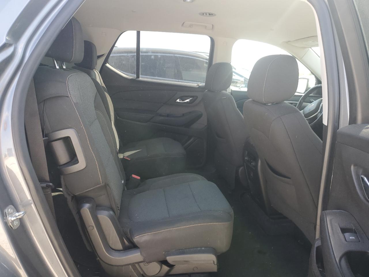 2019 Chevrolet Traverse VIN 1GNERGKW4KJ204388 Copart auction photo, all over damage thumbnail 11