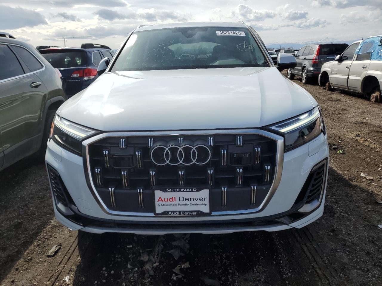 2025 Audi Q7 VIN WA1LVBF75SD008924 Copart auction photo, side / front end damage thumbnail 5