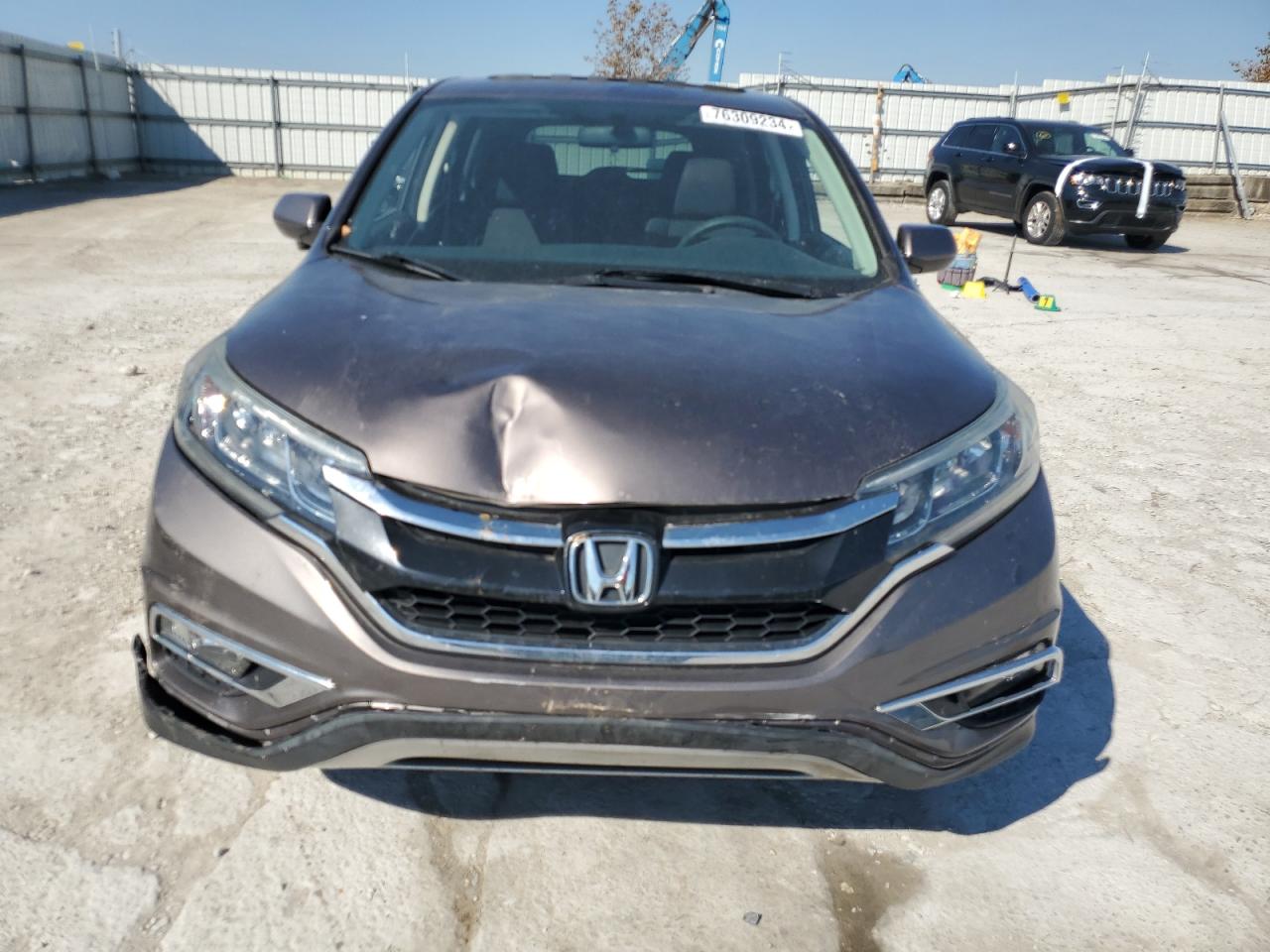 2016 Honda CR-V VIN 2HKRM4H56GH688134 Copart auction photo, front end damage thumbnail 5