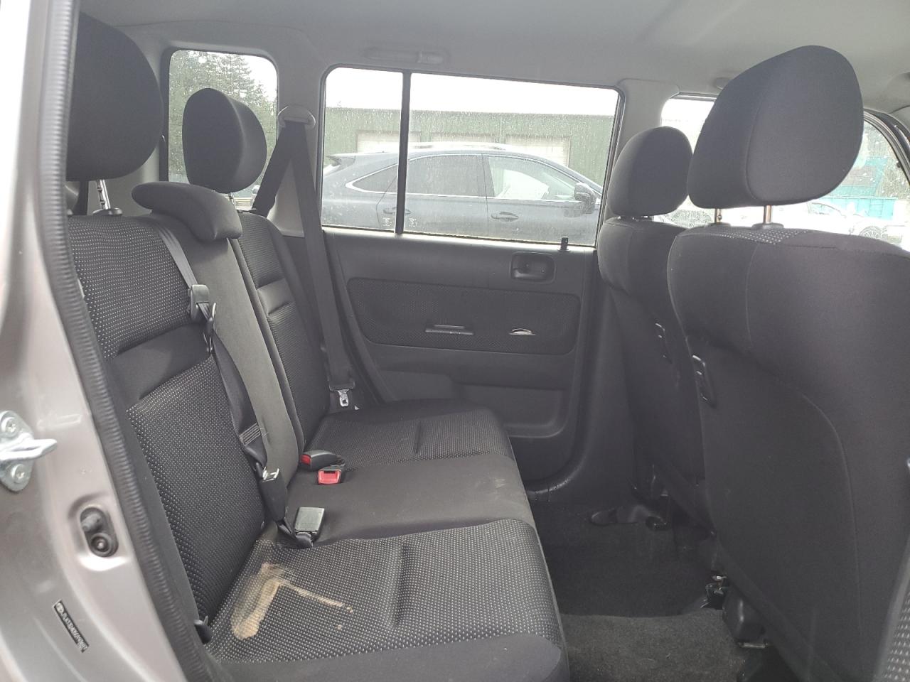2005 Toyota xB VIN JTLKT324050193697 Copart auction photo, front end / side damage thumbnail 11