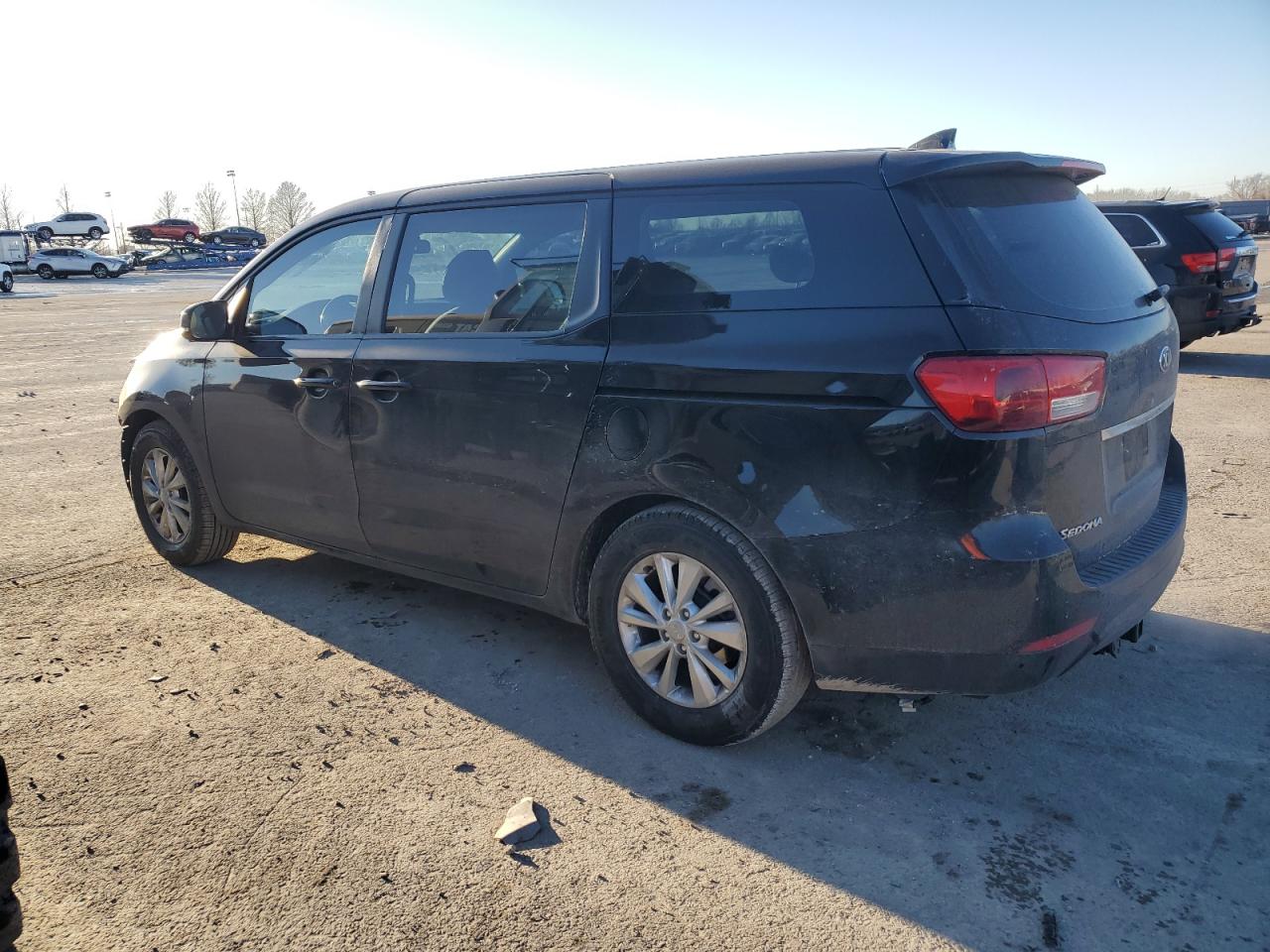 2016 KIA Sedona VIN KNDMA5C10G6120405 Copart auction photo, front end damage thumbnail 2