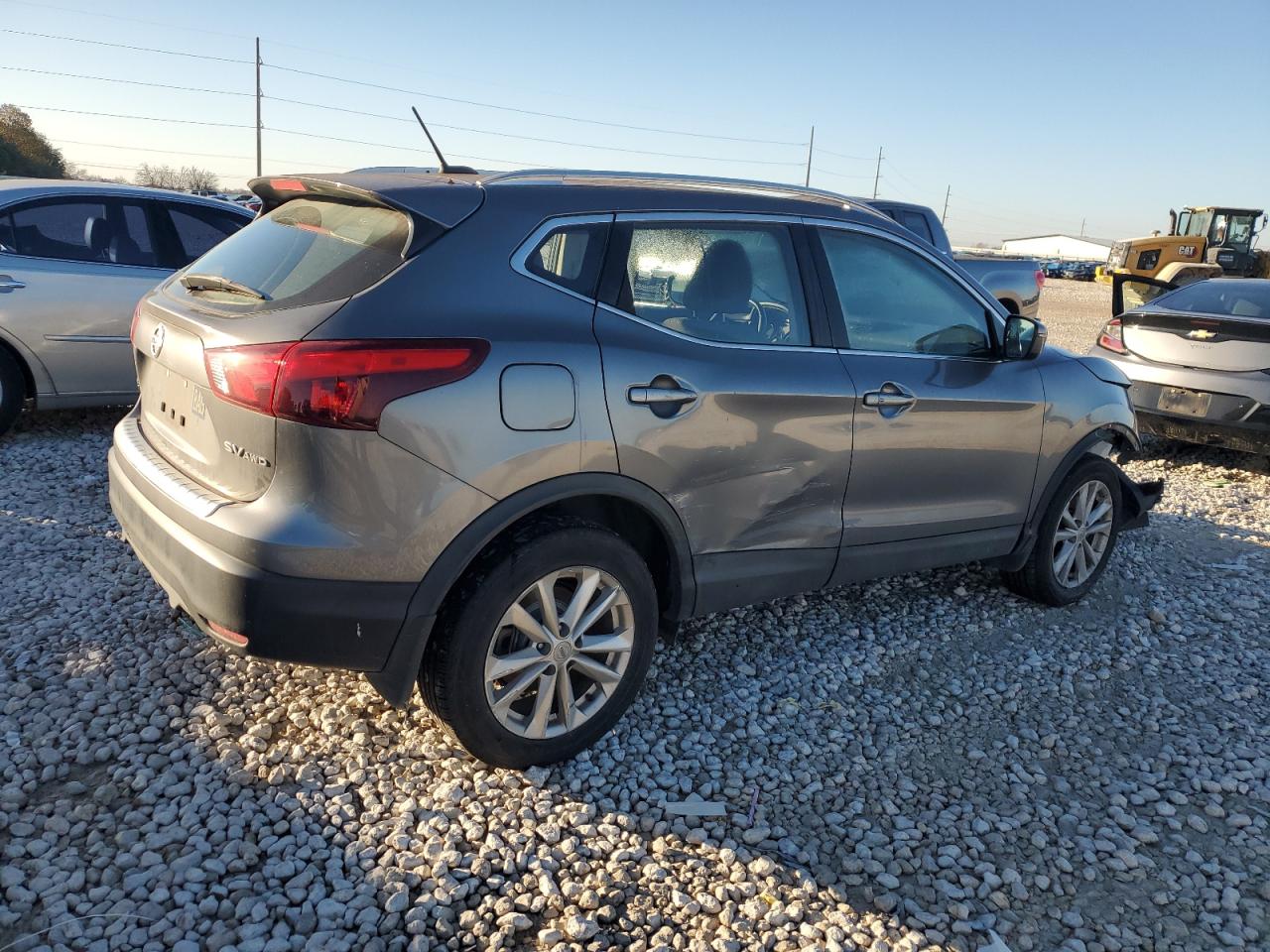 2017 Nissan Rogue VIN JN1BJ1CR4HW123365 Copart auction photo, all over damage thumbnail 3