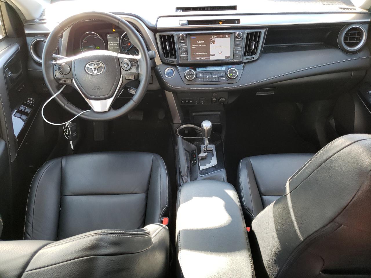 2016 Toyota RAV 4 VIN JTMDJREV2GD015545 Copart auction photo, front end / minor dent/scratches damage thumbnail 8