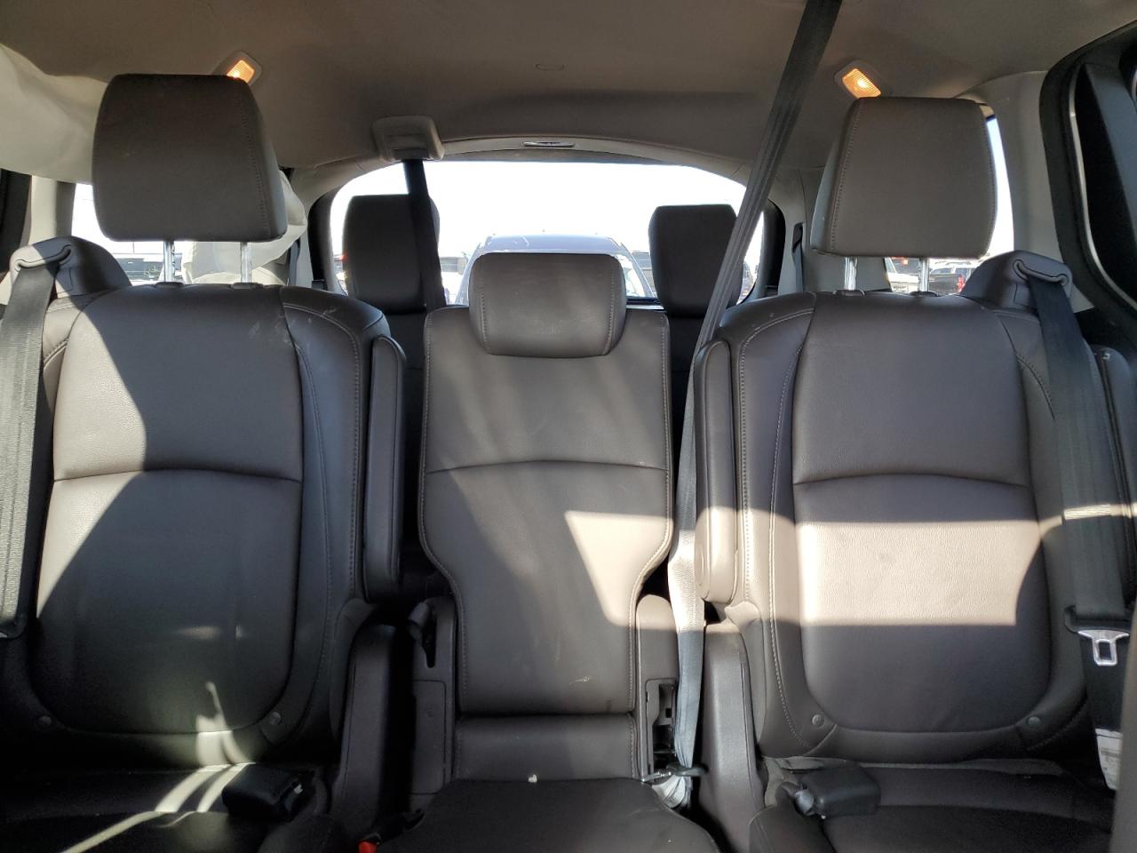 2020 Honda Odyssey VIN 5FNRL6H73LB058046 Copart auction photo, front end / minor dent/scratches damage thumbnail 10