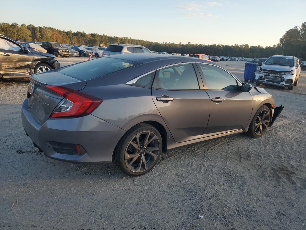 2021 Honda Civic VIN 19XFC2F87ME003047 Copart auction photo, front end damage thumbnail 3