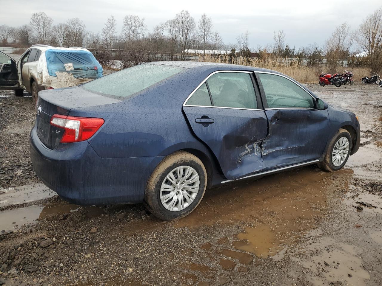 2014 Toyota Camry VIN 4T4BF1FKXER394453 Copart auction photo, side damage thumbnail 3