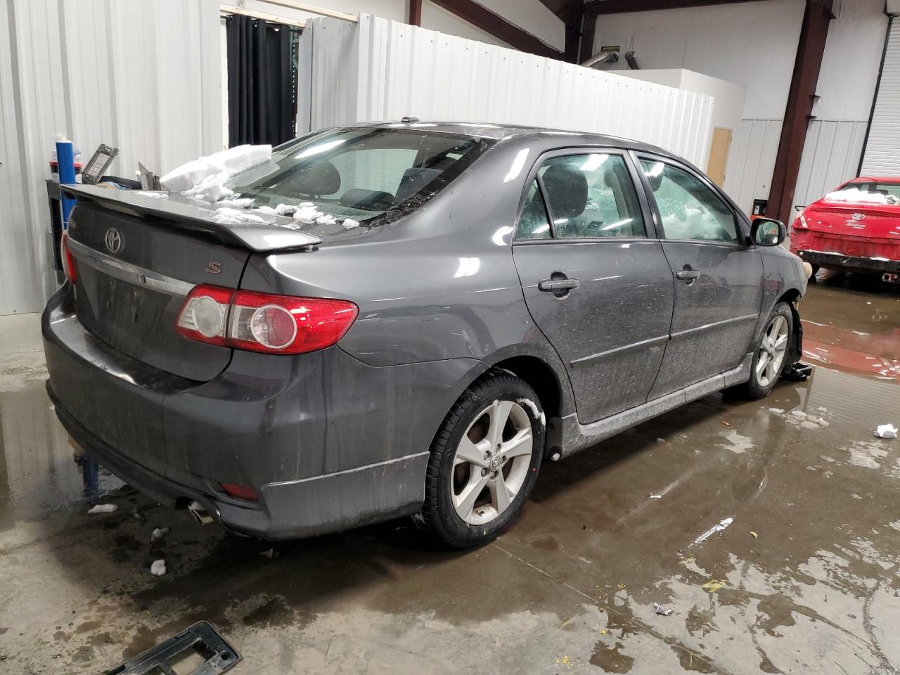 2011 Toyota Corolla VIN 2T1BU4EE2BC655617 Copart auction photo, front end damage thumbnail 3