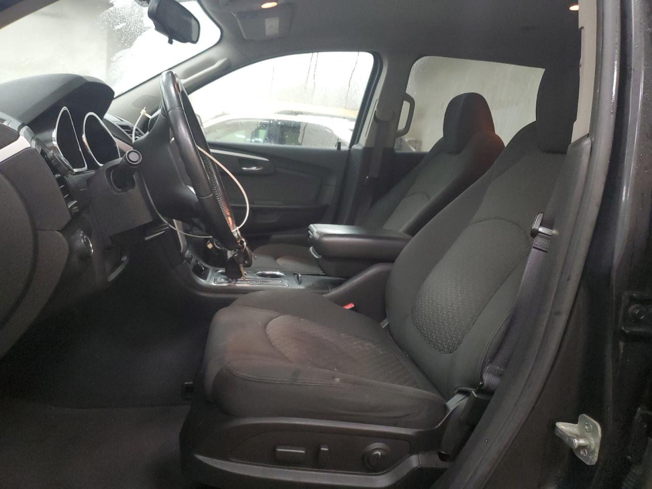2011 Chevrolet Traverse VIN 1GNKRGED6BJ175120 Copart auction photo, side / front end damage thumbnail 7