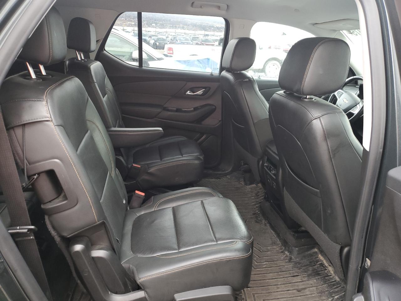 2019 Chevrolet Traverse VIN 1GNEVKKW1KJ278835 Copart auction photo, water/flood / mechanical damage thumbnail 11