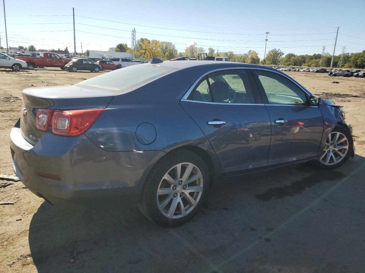 2014 Chevrolet Malibu VIN 1G11H5SL4EF193509 Copart auction photo, front end / all over damage thumbnail 3