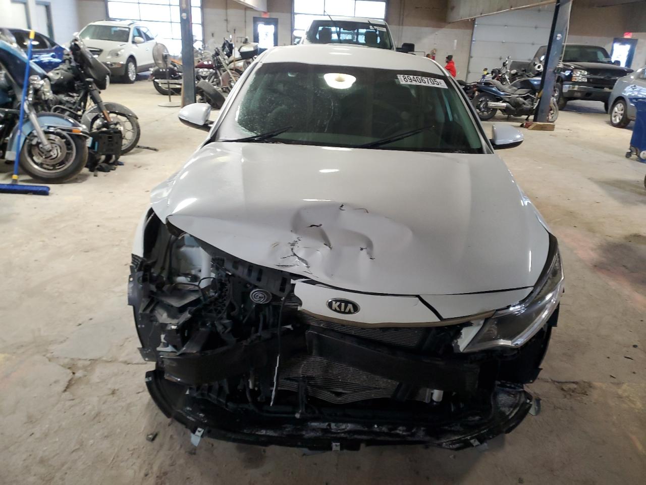 2018 KIA Optima VIN 5XXGT4L31JG179443 Copart auction photo, front end / mechanical damage thumbnail 5