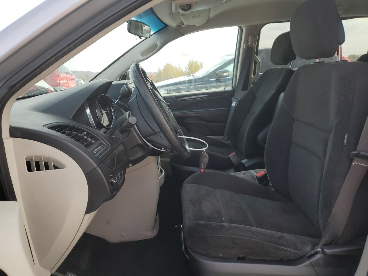 2016 Dodge Caravan VIN 2C4RDGBG8GR336347 Copart auction photo, front end damage thumbnail 7