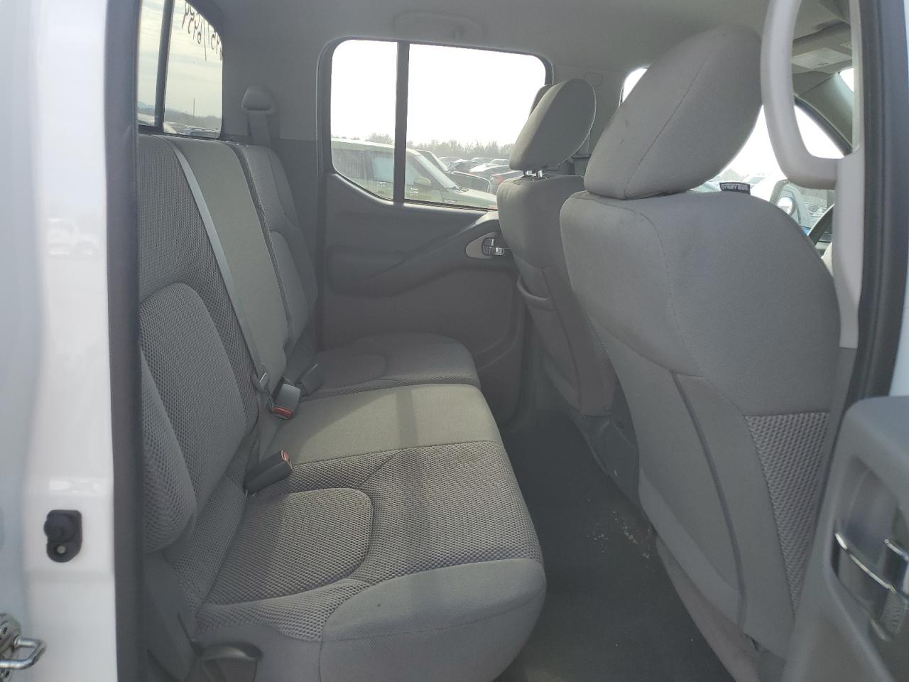 2019 Nissan Navara (Frontier) VIN 1N6DD0EV8KN745804 Copart auction photo, all over damage thumbnail 10