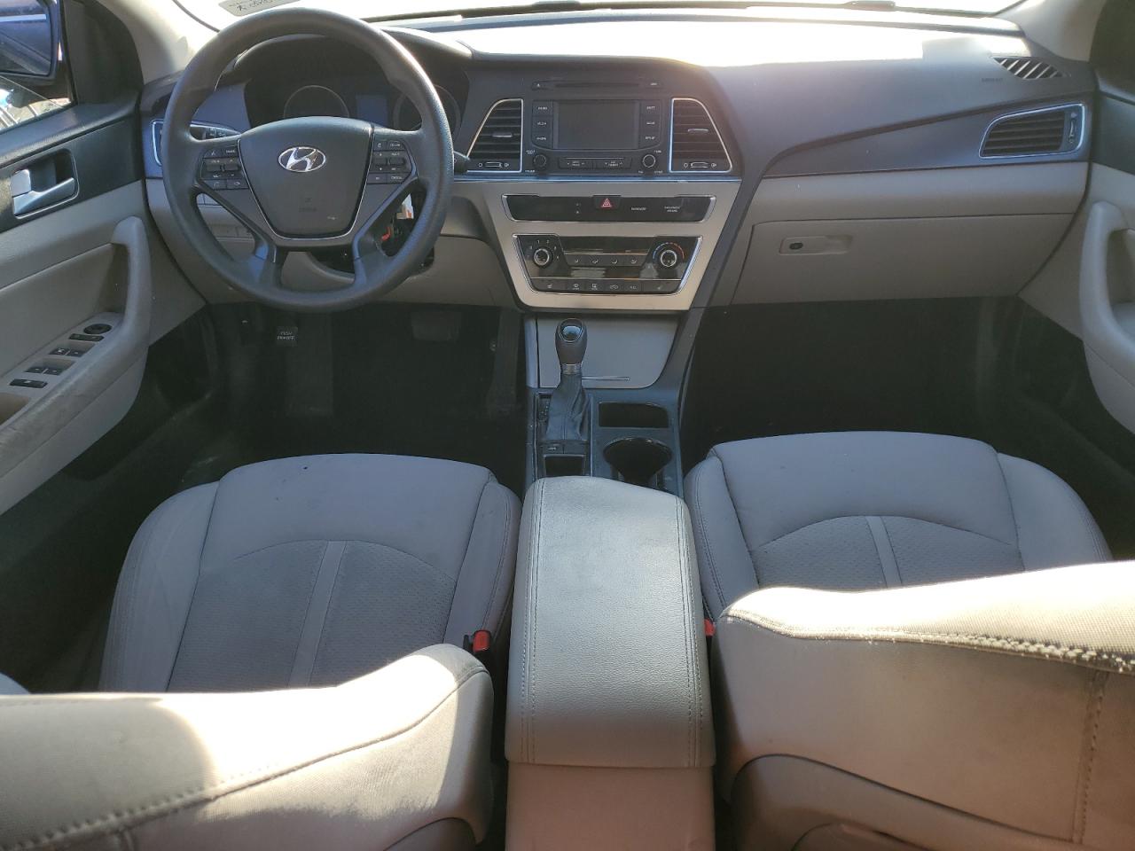 2015 Hyundai Sonata VIN 5NPE34AF8FH049742 Copart auction photo, vandalism / minor dent/scratches damage thumbnail 8