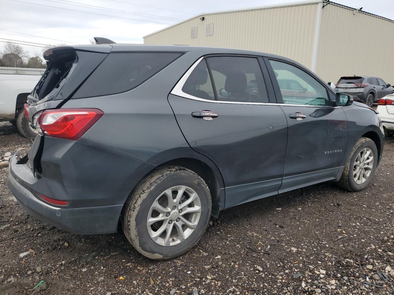 2019 Chevrolet Equinox VIN 2GNAXTEV3K6142057 Copart auction photo, rear end / minor dent/scratches damage thumbnail 3