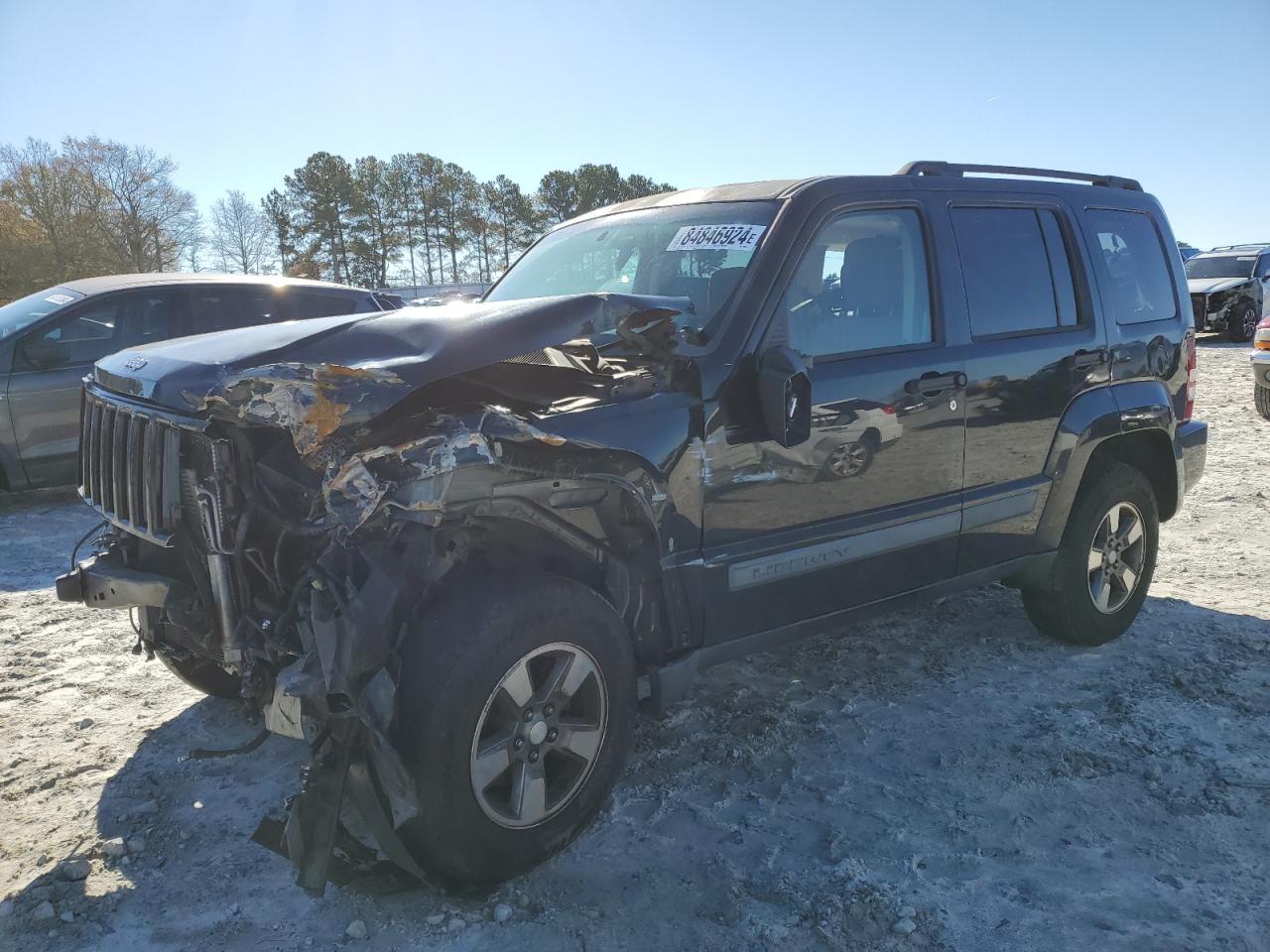 2008 Jeep Liberty (North America) VIN 1J8GP28KX8W236264 - Copart auction photo