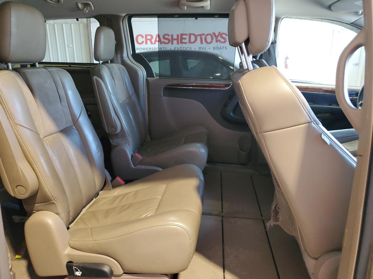 2011 Chrysler Town & Country VIN 2A4RR6DG6BR747502 Copart auction photo, rear end damage thumbnail 11