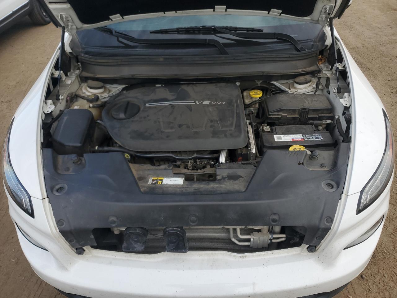2017 Jeep Grand Cherokee VIN 1C4PJMCS2HD228148 Copart auction photo, mechanical damage thumbnail 12