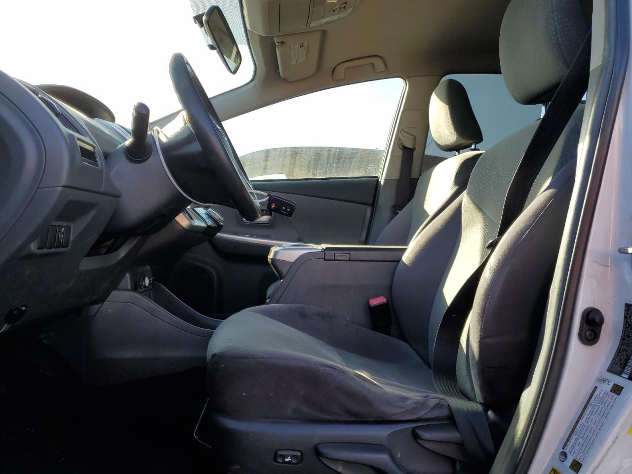 2012 Toyota Prius VIN JTDZN3EU0C3106196 Copart auction photo, normal wear damage thumbnail 7