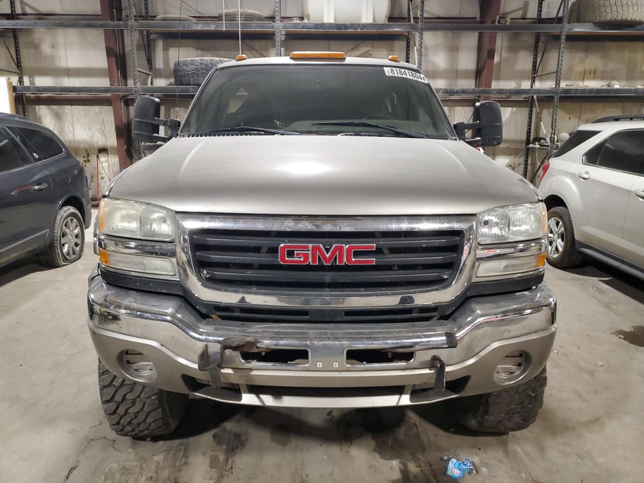 2003 GMC Sierra VIN 1GTHK23133F139909 Copart auction photo, top/roof / minor dent/scratches damage thumbnail 5