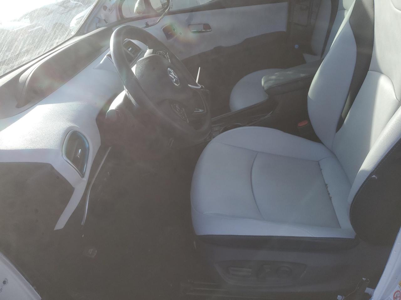 2021 Toyota Prius VIN JTDKAMFU7M3130739 Copart auction photo, side / front end damage thumbnail 7