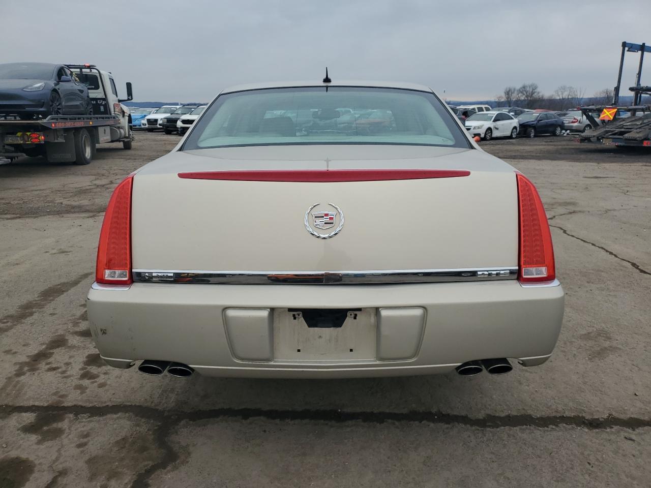 2008 Cadillac DTS VIN 1G6KD57Y88U208737 Copart auction photo, front end damage thumbnail 6