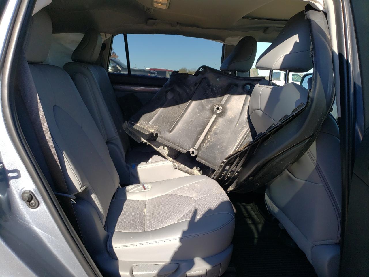 2024 Toyota Highlander VIN 5TDXBRCH9RS615848 Copart auction photo, front end / rear end damage thumbnail 11